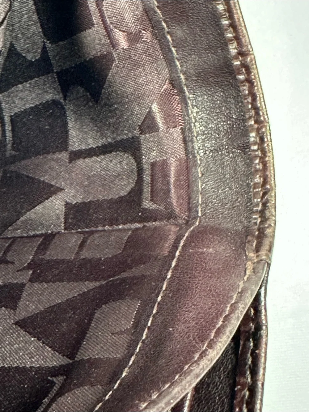 Furla Vintage Brown Croc Embossed Leather Small Bifold Wallet Snap Zip